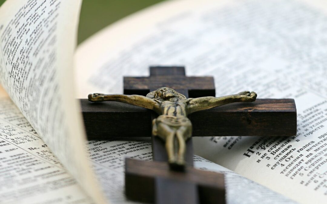 EL APOCALIPSIS  REVELACIÓN, ESPERANZA Y EL LLAMADO  A LA FE VERDADERA